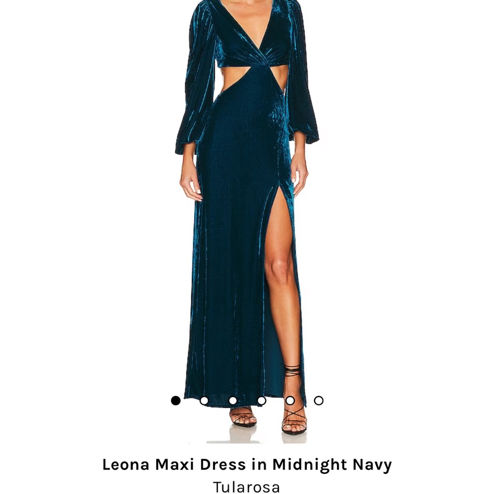 XL Revolve Formal Dress - Picture 1 of 2
